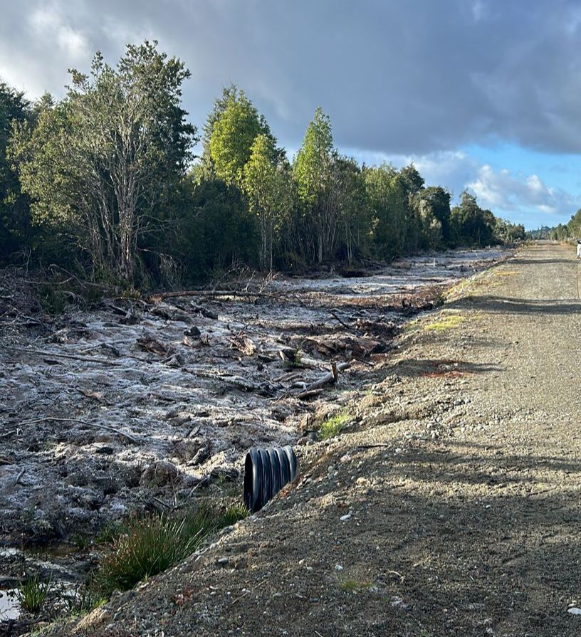 Ejecución de caminos en Lotes con Subdivisión - Cierres Perimetrales con alambre púa